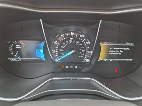 Used 2016 Ford Fusion SE FWD image 14