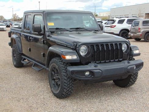 Used 2021 Jeep Gladiator Sport image 9