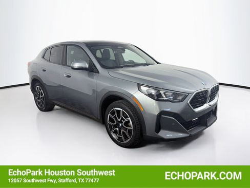 Used 2026 BMW X2 xDrive28i AWD/4WD image 1