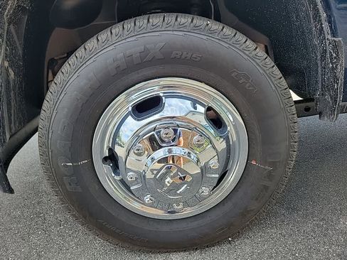 New 2024 RAM 3500 Tradesman image 24