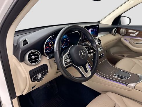 Certified 2021 Mercedes-Benz GLC 300 4MATIC image 9
