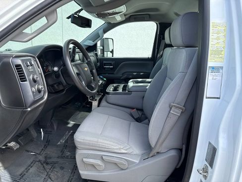 Used 2015 Chevrolet Silverado 3500 W/T w/ WT Convenience Package AWD/4WD image 17