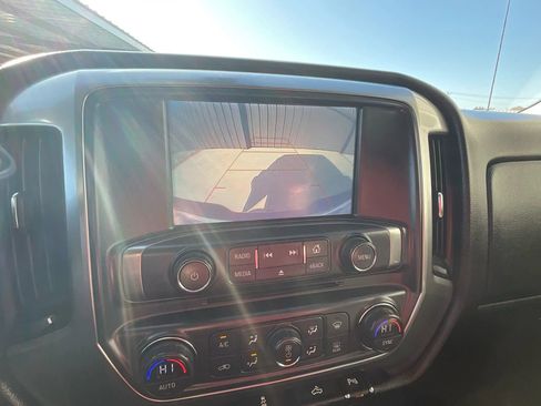 Used 2018 Chevrolet Silverado 1500 LT w/ All Star Edition RWD image 32