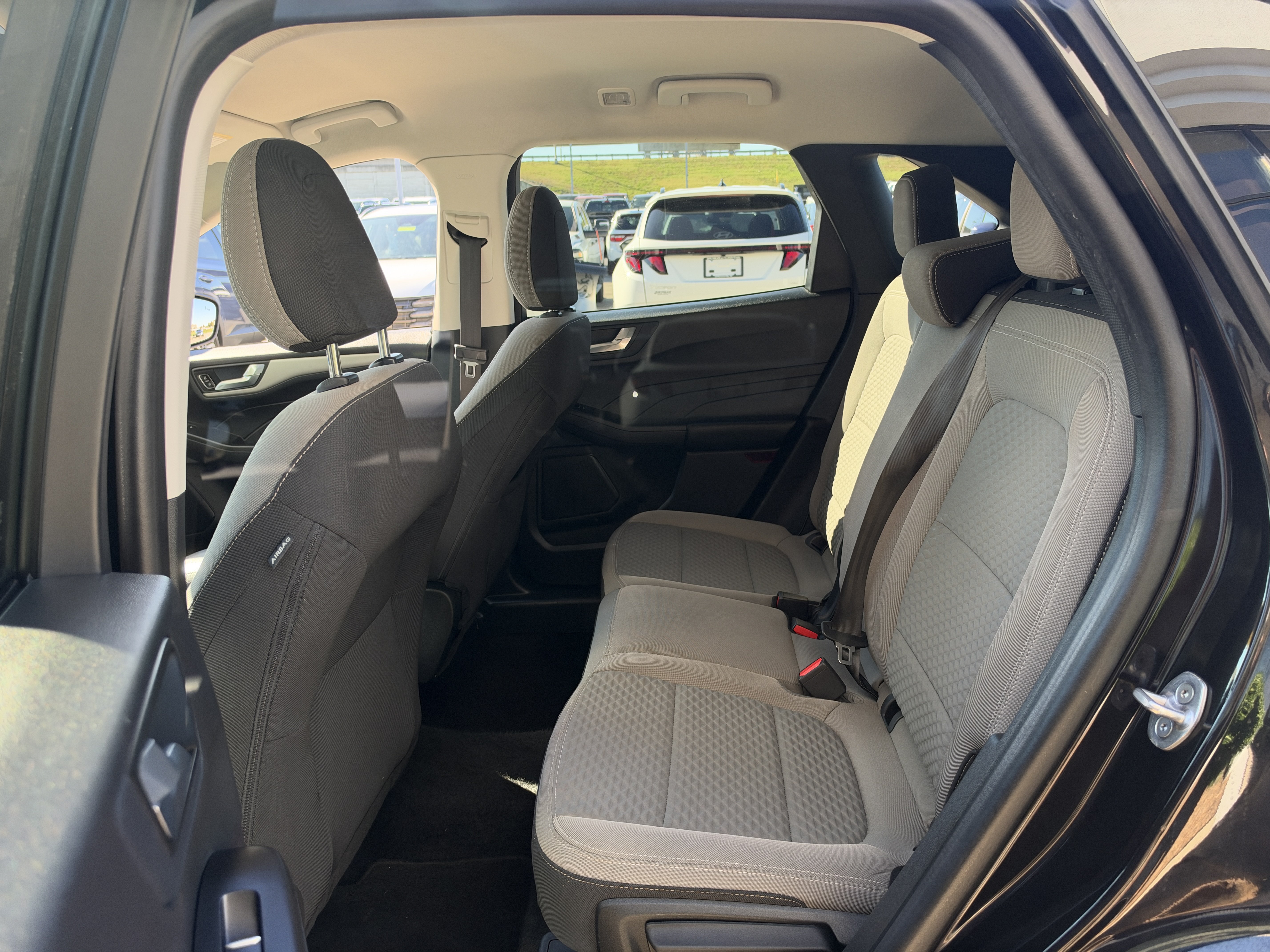 Used 2021 Ford Escape SE FWD image 25