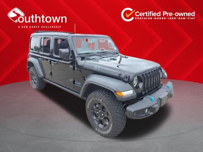 Used 2023 Jeep Wrangler Unlimited w/ Sun & Screen Package