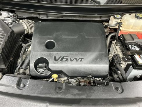 Used 2019 Chevrolet Traverse LT w/ LPO, Floor Liner Package AWD/4WD image 24