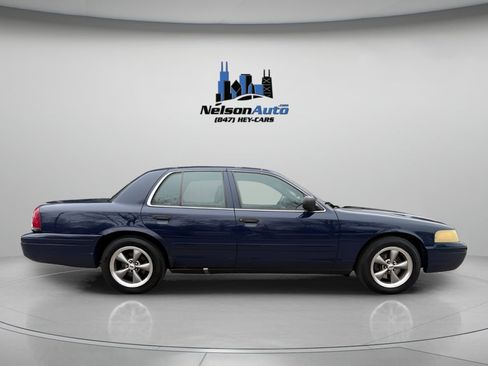 Used 2007 Ford Crown Victoria Police Interceptor image 3