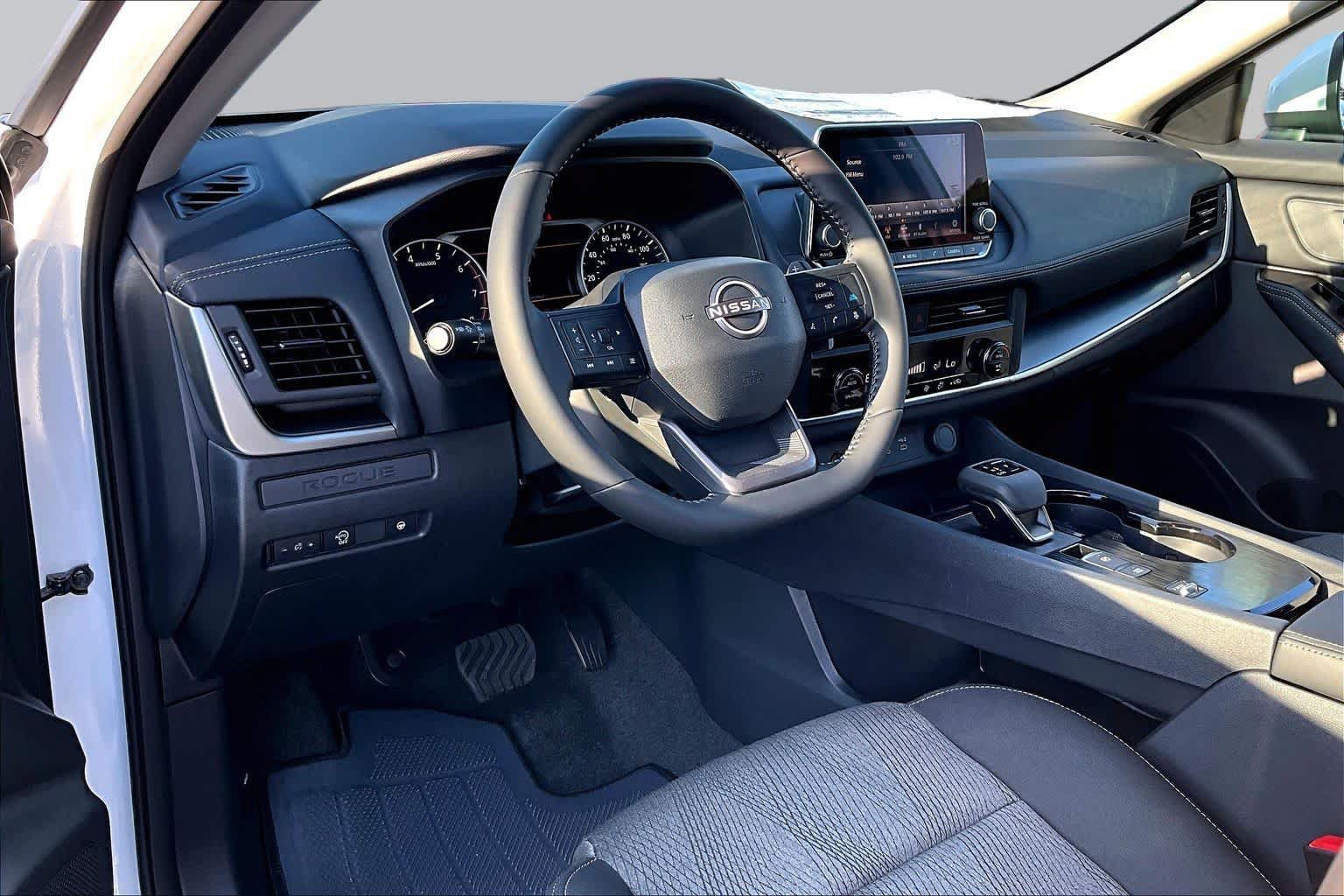 New 2027 Nissan Rogue SV FWD image 8