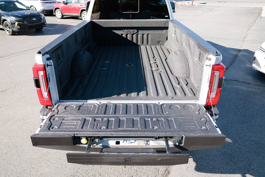 Used 2026 Ford F350 Platinum AWD/4WD image 13