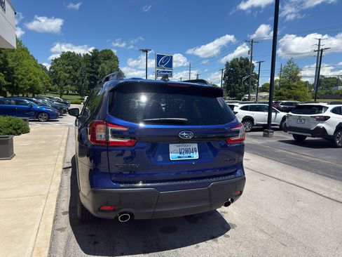 Used 2026 Subaru Ascent Premium AWD/4WD image 4