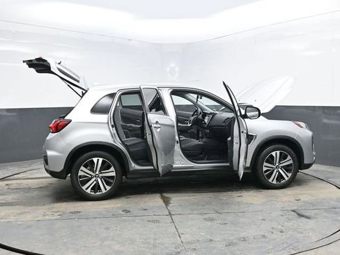 Used 2025 Mitsubishi Outlander Sport AWD image 49