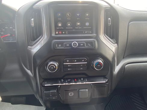 Used 2019 Chevrolet Silverado 1500 Custom Trail Boss w/ Custom Convenience Package AWD/4WD image 25
