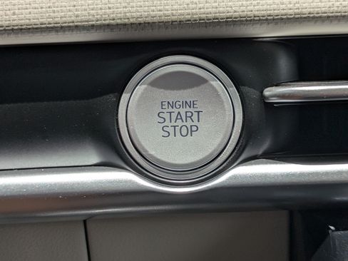 Used 2025 Hyundai Tucson SEL FWD image 25