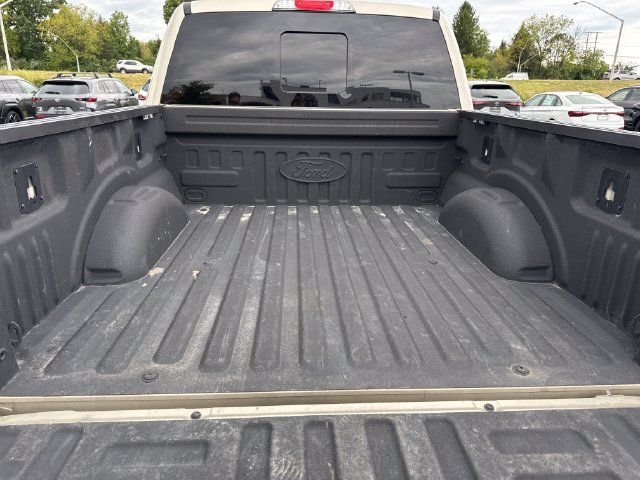 Used 2018 Ford F150 Platinum w/ Equipment Group 701A Luxury AWD/4WD image 19