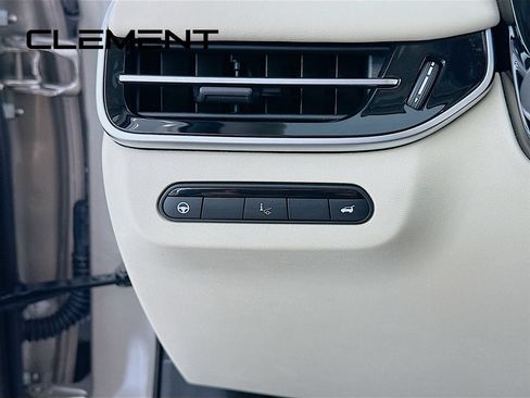Used 2023 INFINITI QX60 Luxe w/ Vision Package AWD/4WD image 14