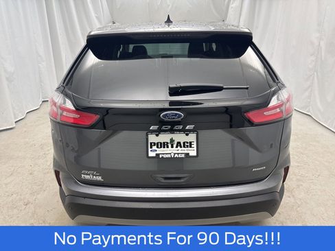 Certified 2022 Ford Edge SEL w/ Convenience Package AWD/4WD image 4