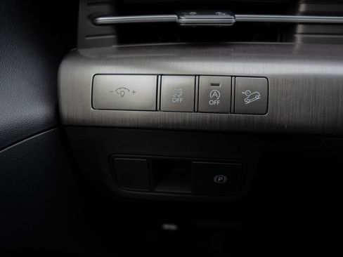 New 2026 Hyundai Kona SE image 20