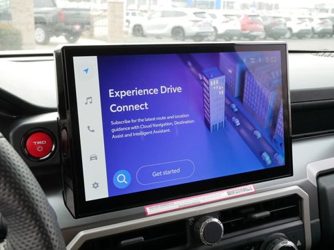 Used 2024 Toyota Tacoma TRD Off-Road w/ TRD Off Road Premium Package image 25