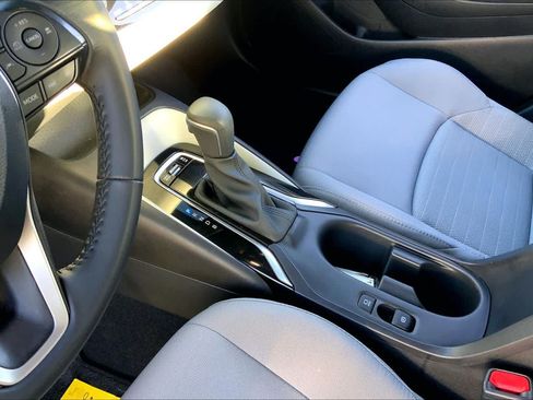 Used 2026 Toyota Corolla SE FWD image 16