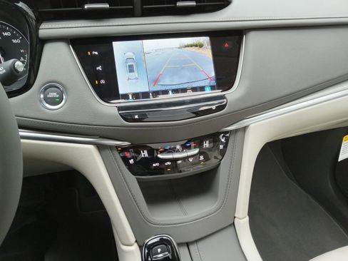 New 2026 Cadillac XT5 Premium Luxury w/ Driver Assist Package image 17