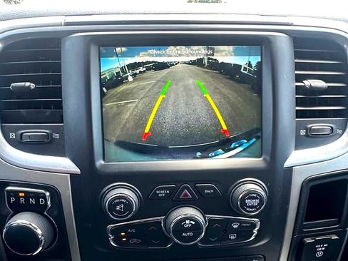 Used 2018 RAM 1500 Big Horn RWD image 10