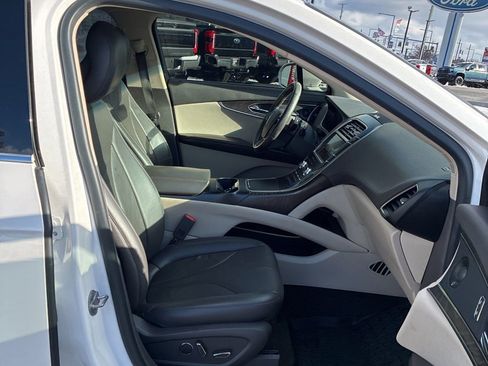 Used 2019 Lincoln Nautilus Reserve w/ Cargo Utility Package image 19