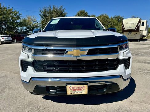 Used 2022 Chevrolet Silverado 1500 LT image 9