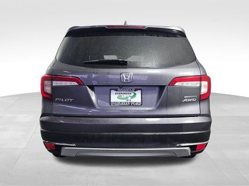 Used 2021 Honda Pilot Touring image 6