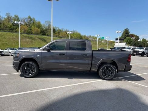 New 2026 RAM 1500 Big Horn AWD/4WD image 4