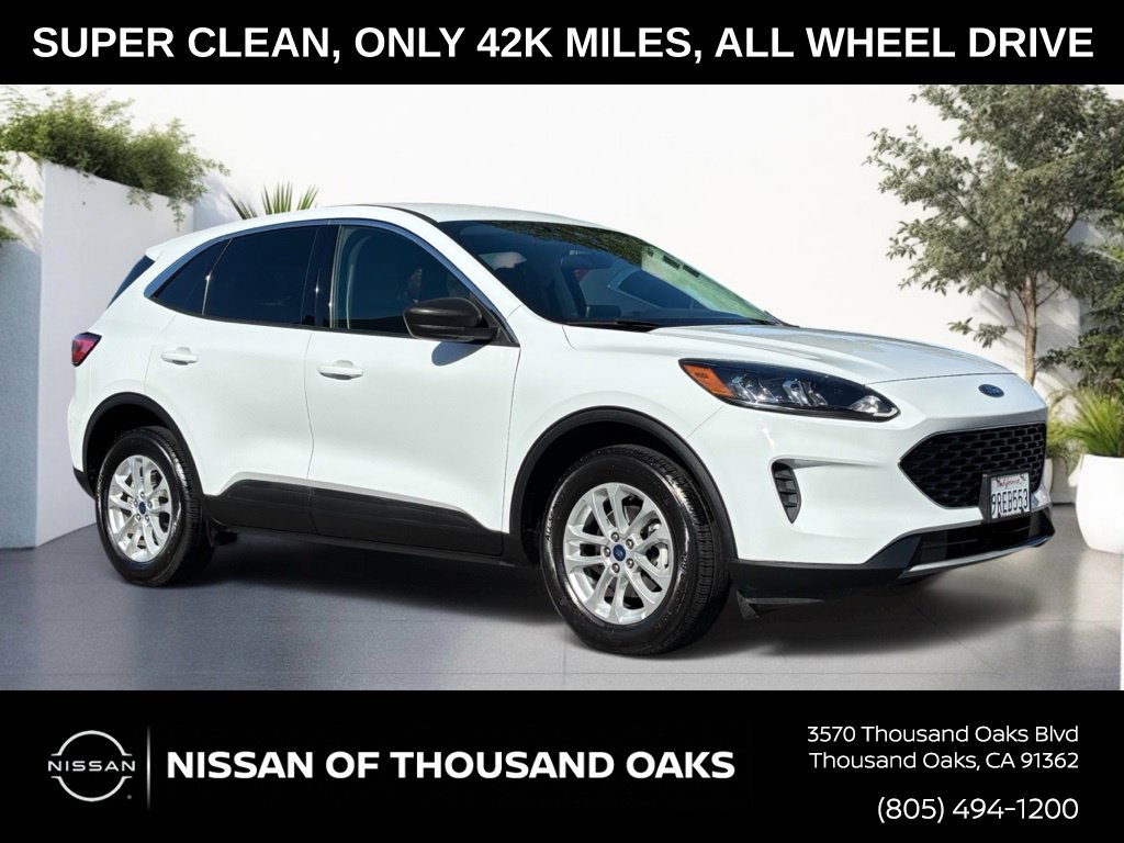 Used 2022 Ford Escape SE AWD/4WD image 1