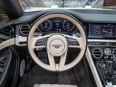 Used 2023 Bentley Continental GT Mulliner AWD/4WD image 39