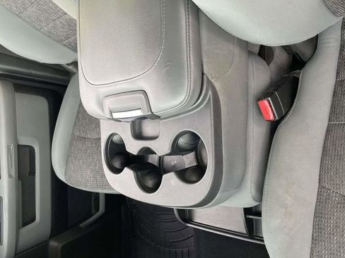 Certified 2019 RAM 1500 Classic SLT w/ Luxury Group image 22