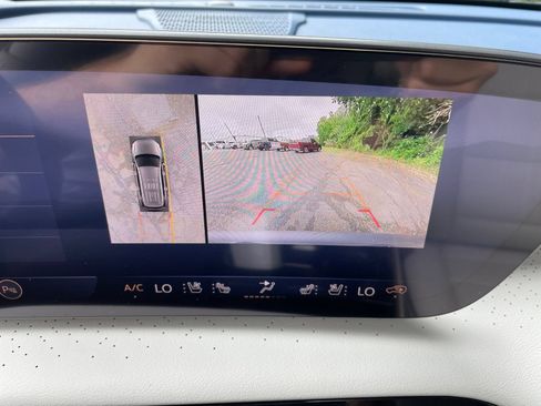 New 2026 Buick Enclave Avenir w/ Super Cruise Package FWD image 42