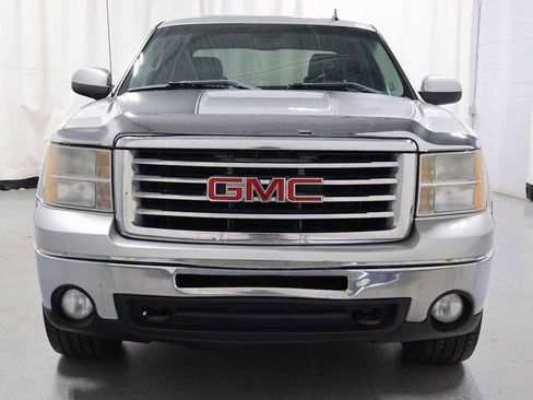 Used 2010 GMC Sierra 1500 SLT AWD/4WD image 14