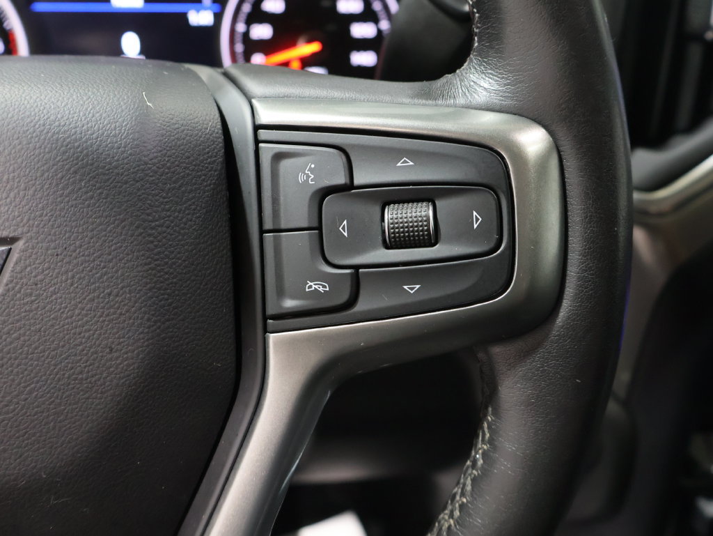 Used 2022 Chevrolet Silverado 1500 LTZ w/ LTZ Premium Package AWD/4WD image 40