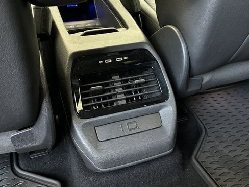 Used 2021 Volkswagen ID.4 Pro S w/ ID.4 Protection Package RWD image 20