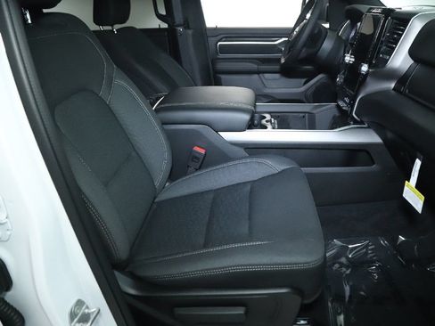 Used 2026 RAM 1500 Big Horn AWD/4WD image 35