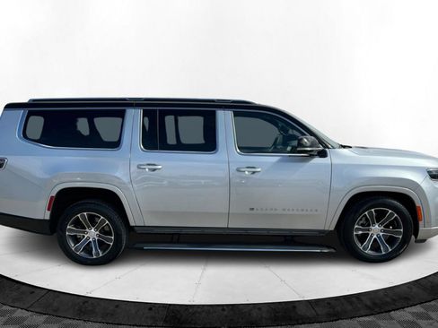 Used 2024 Jeep Grand Wagoneer L 4WD image 6