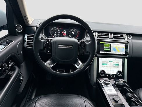 Used 2022 Land Rover Range Rover Westminster Edition image 24