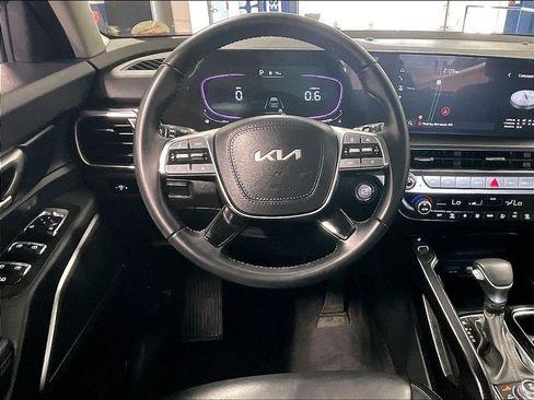 Used 2024 Kia Telluride S AWD/4WD image 18