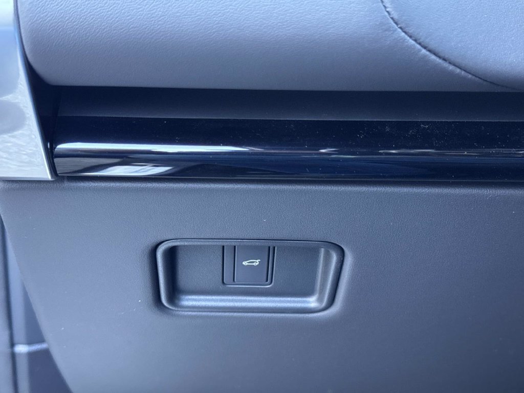 New 2027 Land Rover Range Rover SE AWD/4WD image 30