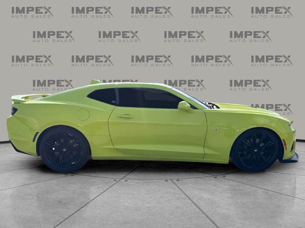 Used 2021 Chevrolet Camaro SS RWD image 6