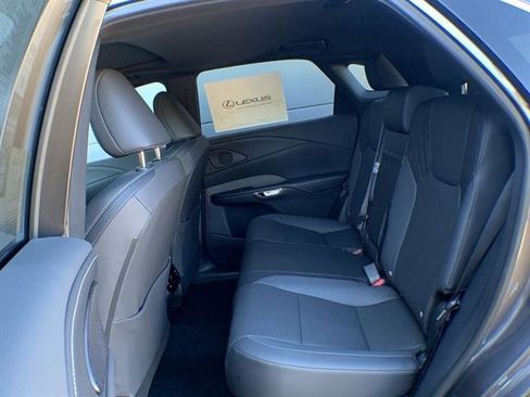 Used 2025 Lexus RX 350 Premium image 23