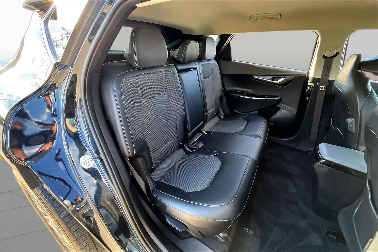 Used 2024 Kia EV6 Light RWD image 19