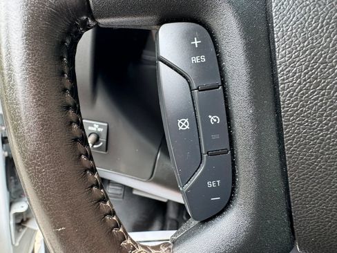 Used 2021 Chevrolet Express 2500 w/ Driver Convenience Package RWD image 14
