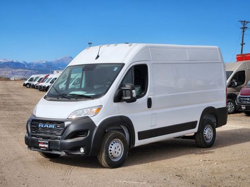 New 2026 RAM ProMaster 1500 w/ Convenience Group image 4