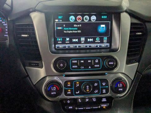 Used 2019 GMC Yukon SLE w/ SLE Value Package RWD image 16