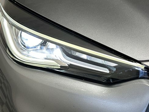 Used 2023 INFINITI QX50 Luxe image 9