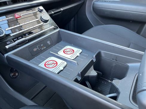 Used 2025 Hyundai Santa Fe SE image 27