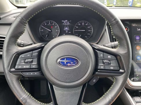 Used 2025 Subaru Outback Onyx Edition AWD/4WD image 27